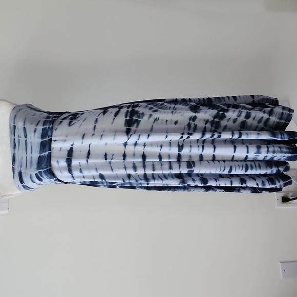 Billabong Dresses & Skirts - Billabong Blue Beachy Coastal Tie Dye Modal Strapless Midi Dress L Ij12